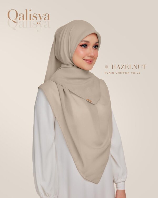 HAZELNUT