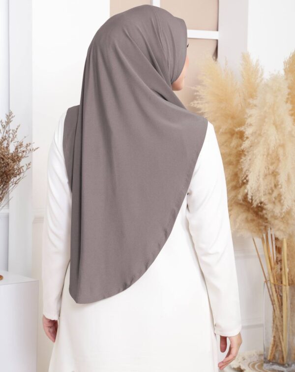 Janna Souk - Cocoa Janna Souk - Cocoa